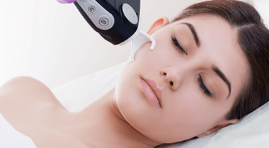 Mi az a frakcionált arcbőrfiatalítás