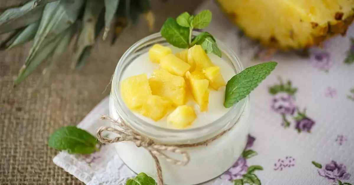 joghurt és ananász a bőrfiatalításhoz